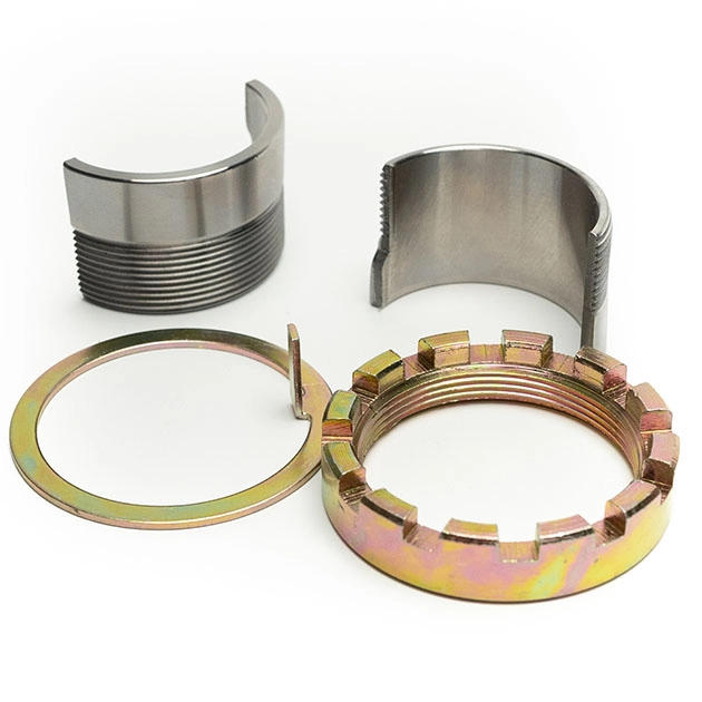 734957 Straw walker bearing bush D42/M48x1.5 (fits to CLAAS)