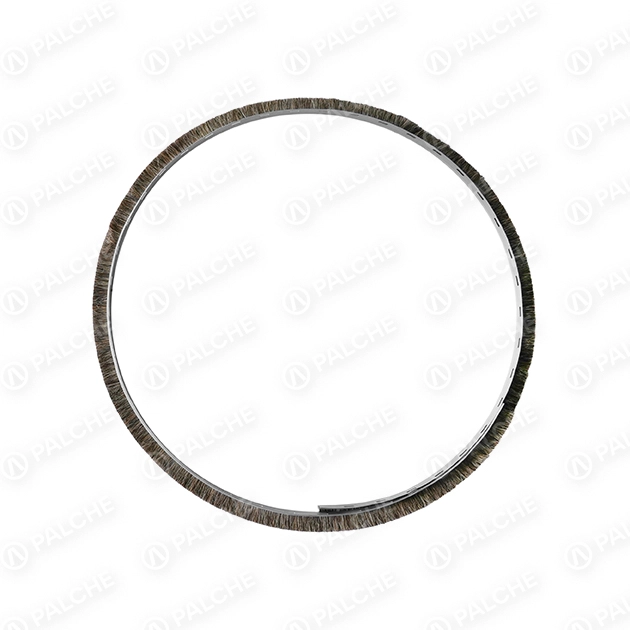 668065 Radiator screen sealing brush D894 (fits to CLAAS)